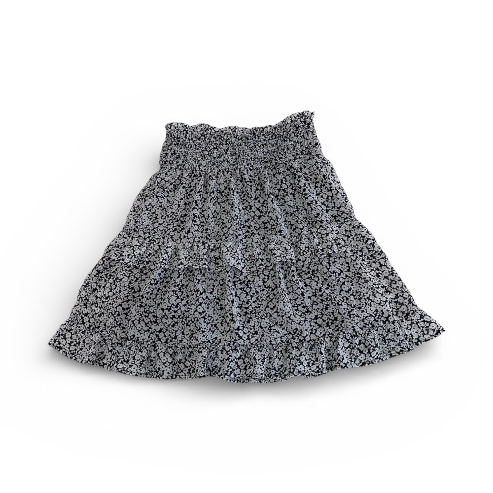 Siena Sky Women’s Floral Tiered Skirt Size Small Black White Smocked Waist Lined
